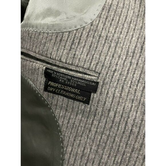 Men's Sports Coat Gray Gold Buttons Flannel Camel Hair Wool Blend Size 39 R - Picture 9 of 10